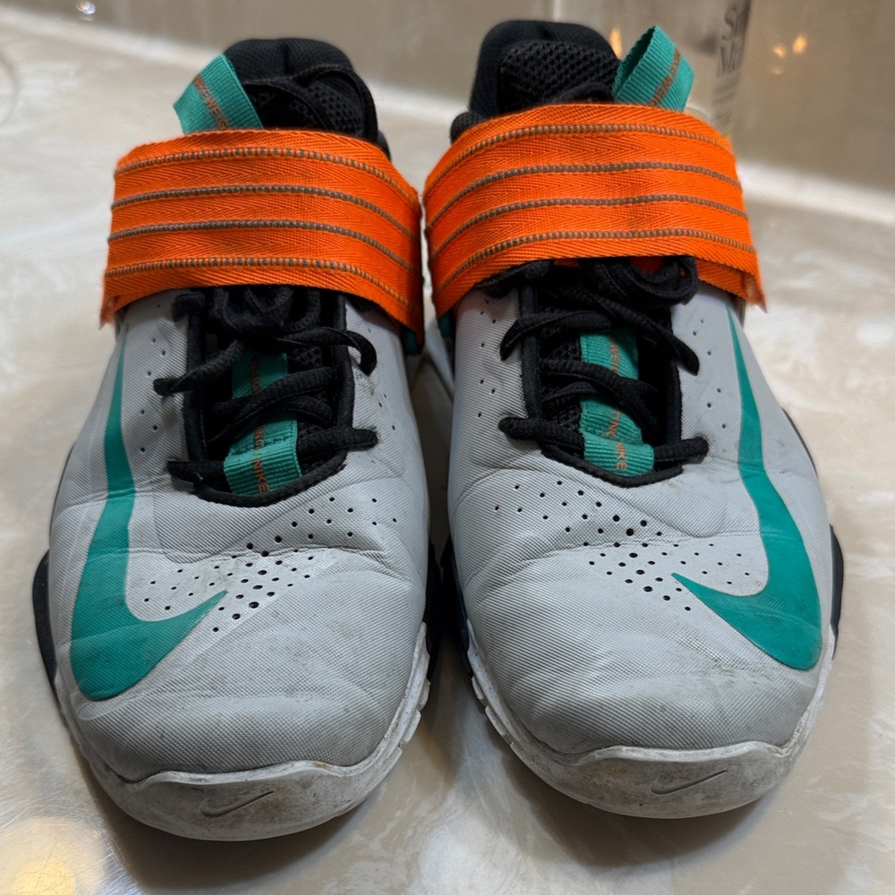 Nike Savaleos